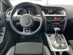 Audi A5 3.0 TDI 160 kW Quattro S-line, 11.2015 (8 foto / 15)