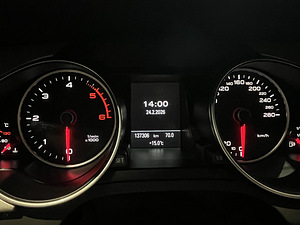 Audi A5 3.0 TDI 160 kW Quattro S-line, 11.2015 (14 foto / 15)