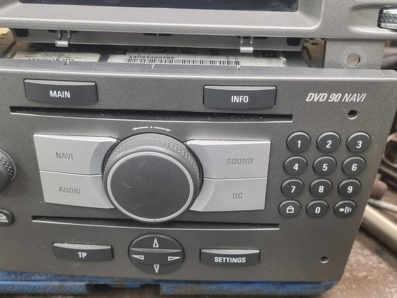 DVD90 NAVI + värviline ekraan