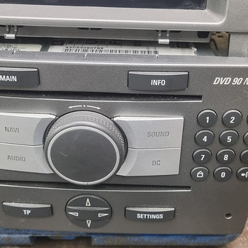 DVD90 NAVI + värviline ekraan