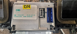 DVD90 NAVI + цветной экран (3 фото из 4)