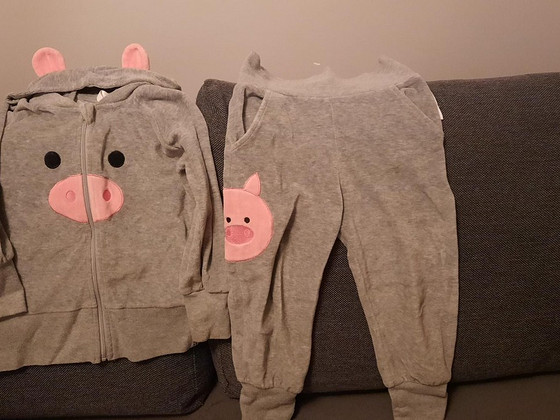 Продаю детский костюм Geggamoja разм. 98-104 см