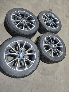 Диски+резина 255/50R19 (1 фото из 3)