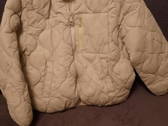 Продается куртка Zara, разм.128 см