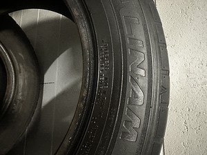 Зимние шины 215/60/R16c (4 фото из 5)
