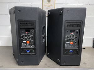 JBL SRX812P (2 фото из 2)