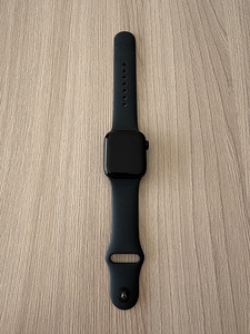 Apple Watch SE 2024 (Gen 2) 40mm Midnight (1 фото из 1)