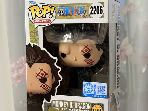 Funko Pop One Piece Monkey D. Dragon 2206 ( Chase )