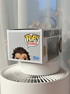 Фигурка Funko Pop One Piece Monkey D. Dragon 2206 ( Chase ) (3 фото из 4)