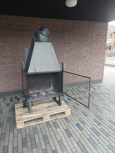 Камин (5 фото из 8)