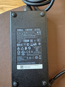 Зарядное устройство Dell 180W, адаптер (19.5V 9.23A 7.4mm) (2 фото из 5)