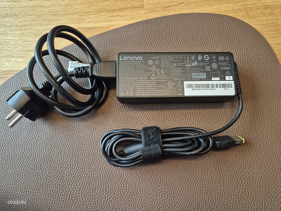 Lenovo 90W зарядное устройство / адаптер (Slim Tip)