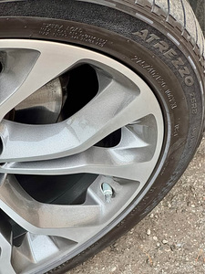 BMW Style 451 erilaiused 20’ OEM veljed rehvidega (uueväärse (8 foto / 10)