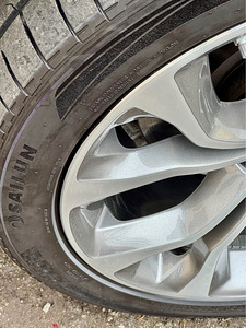 BMW Style 451 erilaiused 20’ OEM veljed rehvidega (uueväärse (7 foto / 10)