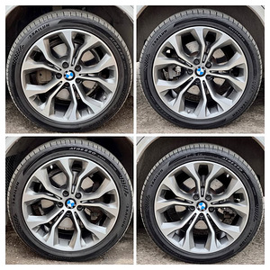 BMW Style 451 erilaiused 20’ OEM veljed rehvidega (uueväärse (1 foto / 10)