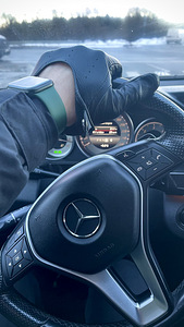 Пакет Mercedes-Benz AMG (6 фото из 9)