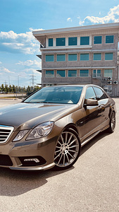 Пакет Mercedes-Benz AMG (1 фото из 9)