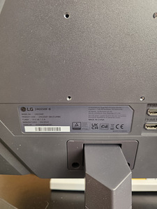 LG 24gs50f-b (2 foto / 2)