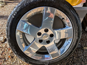 Диски с шинами Chevrolet 17" 215/50 (2 фото из 2)