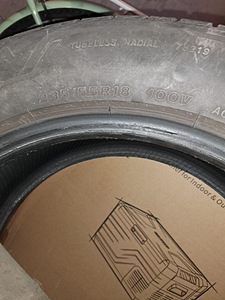 Suverehvid Bridgestone 235/55R18 (3 foto / 3)