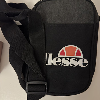 Ellesse õlakott