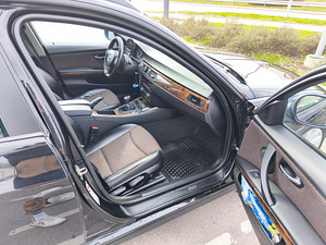 BMW E91 (6 foto / 11)