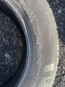 Michelin Pilot Sport 4. 18r (4 фото из 6)