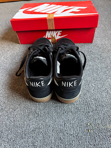 Meeste Nike tossud (2 foto / 5)