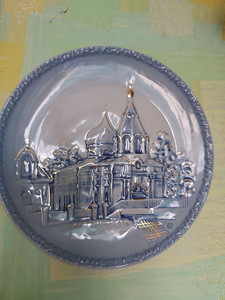Продам тарелку (2 фото из 3)