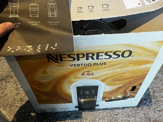 Кофемашина Nespresso verturo plus