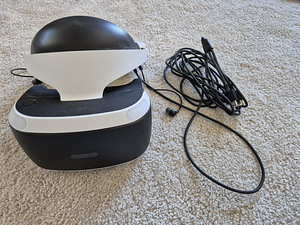 PS4 Pro + PS VR + 2 pulti + mängud (3 foto / 9)