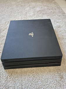 PS4 Pro + PS VR + 2 pulti + mängud (8 foto / 9)
