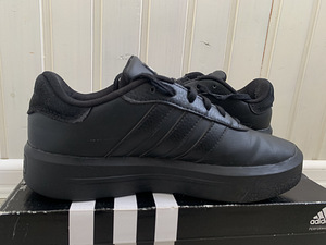 Кроссовки на платформе Adidas р.36 (2 фото из 6)