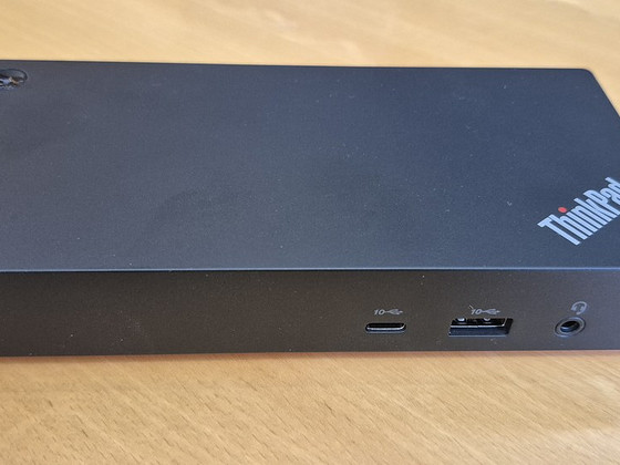 Lenovo dock 40AY USB-C