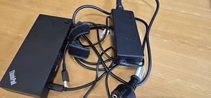 Lenovo dock 40AY USB-C (4 foto / 4)
