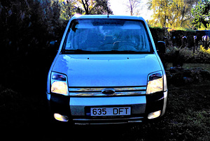 Ford Tourneo Connect (1 foto / 11)