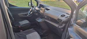 Peugeot Rifter (6 фото из 10)
