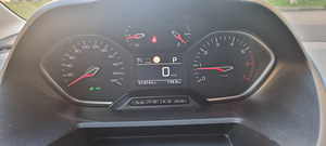 Peugeot Rifter (5 фото из 10)