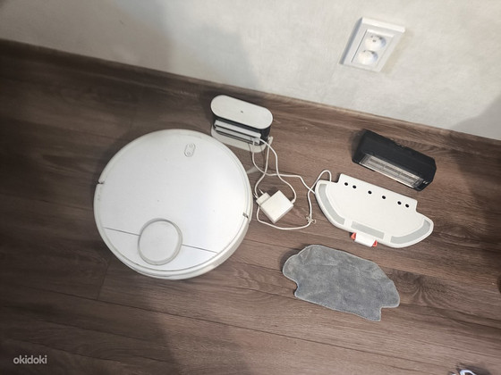 Xiaomi märgpuhastusfunktsiooniga robottolmuimeja