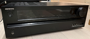 Продается AV ресивер Onkyo (1 фото из 4)