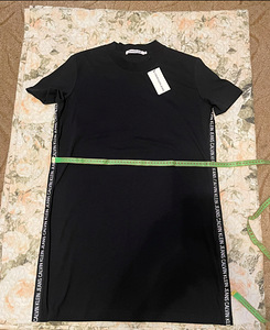 Kleit Calvin Klein (1 foto / 2)
