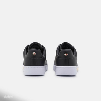 Tommy Hilfiger tossud