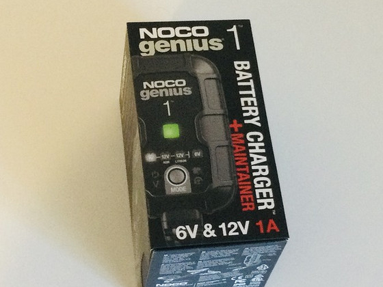 Зарядное устройство Noco Genius 1