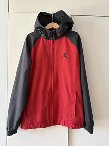 Детская куртка Nike Air Jordan легкая куртка р.140-152 (1 фото из 9)