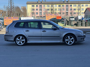 SAAB 9-3 (5 foto / 11)