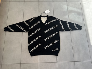 Свитер Balenciaga, оригинал. (1 фото из 9)