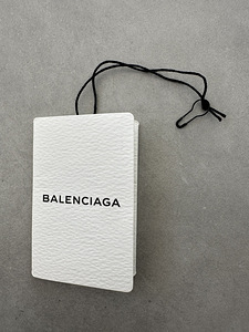 Свитер Balenciaga, оригинал. (8 фото из 9)