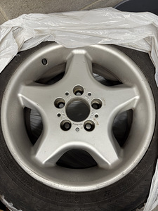 Nokian rehvid + 5x120 veljed 205/60/R16 (4 foto / 5)