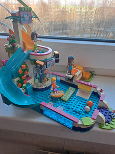 Lego Friends (1 фото из 5)