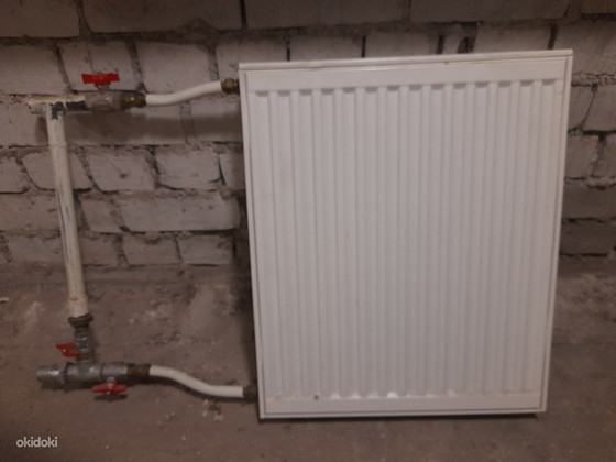 Paneelradiaator keskkütte jaoks 50 x 60 x 10 cm